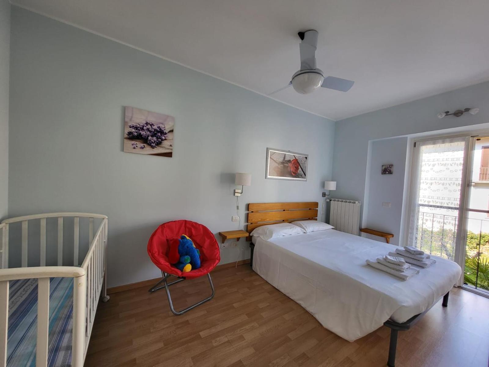 Red Apartment - Residenza Silvana Вербания Экстерьер фото
